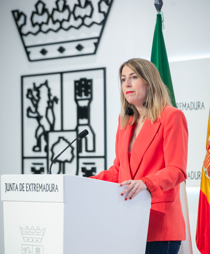 La Junta aprueba 17 millones de euros más en salud, agricultura, conciliación, cultura y deportes