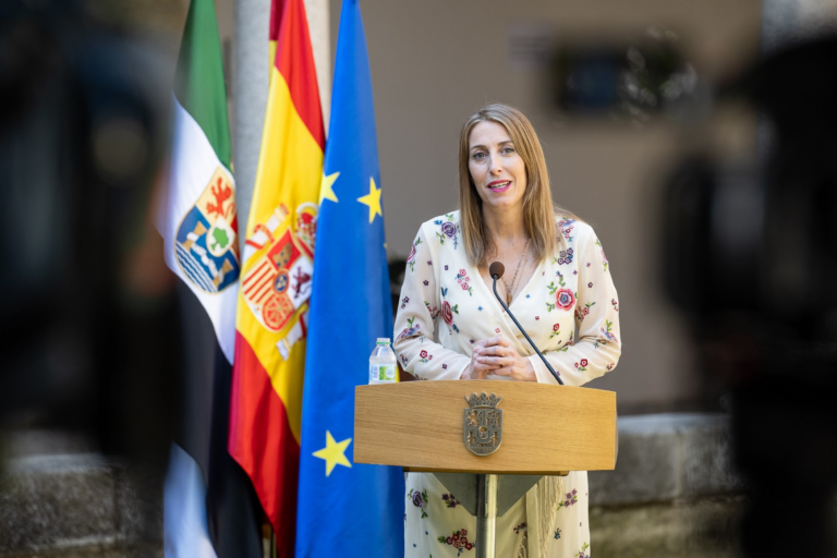 María Guardiola retoma su agenda pública